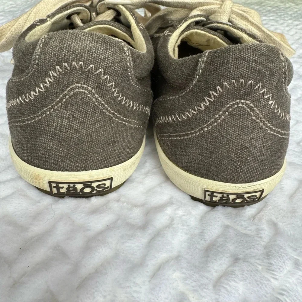 Taos Star Dark Grey Canvas Laced Sneakers 6.5”‎